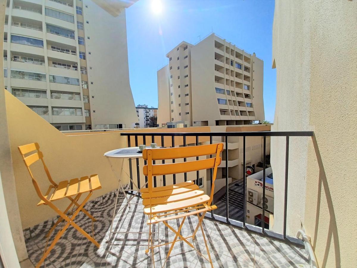Acropole Beach Apartment Portimao Bagian luar foto